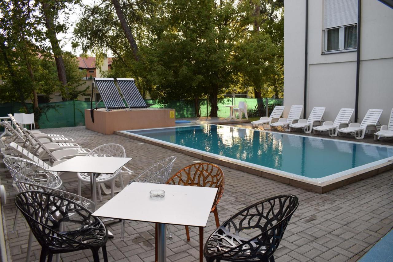 Lido Riviera, Relux Apartman Балатонлелле Екстер'єр фото